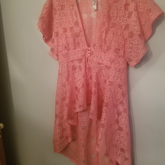 The perfect Tween top - Picture 2 of 3